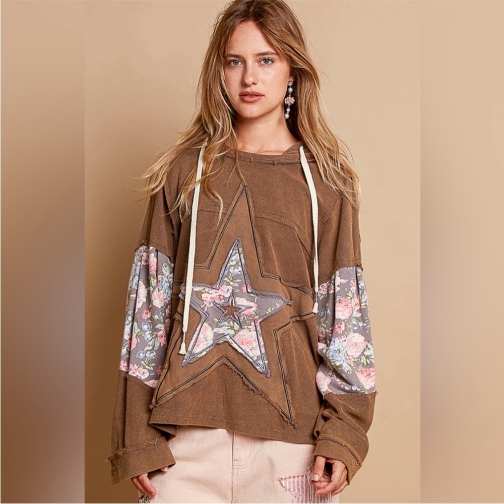 POL Star Floral Patterned Women's Hoodie Long Sleeve Top